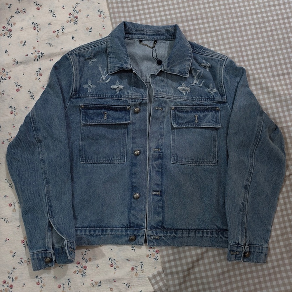 Louis Vuitton Blue Ripped Collar Denim Jacket